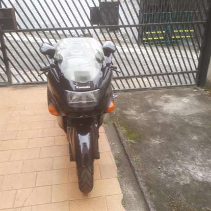 KAWASAKI-NINJA ZX-11-1995
