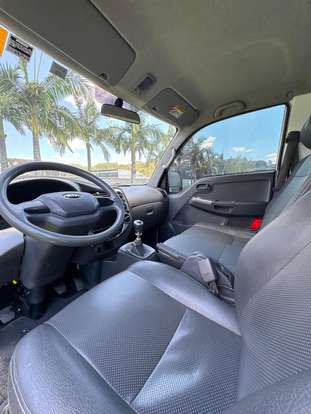 KIA-BONGO-2021