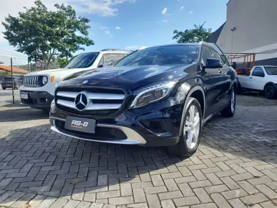 MERCEDES-BENZ-GLA 200-1.6 CGI ADVANCE 16V TURBO FLEX 4P AUTOMÁTICO MERCEDES-BENZ-GLA 200-2017