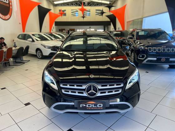 MERCEDES-BENZ GLA 200 1.6 CGI FLEX STYLE 7G-DCT