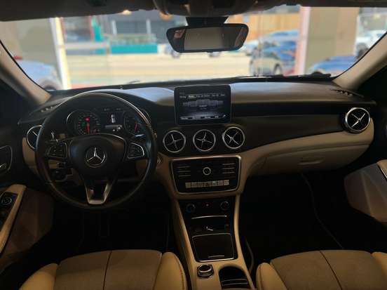 MERCEDES-BENZ-GLA 200-1.6 CGI FLEX STYLE 7G-DCT MERCEDES-BENZ-GLA 200-2020