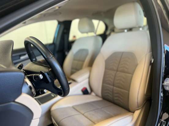 MERCEDES-BENZ-GLA 200-2020