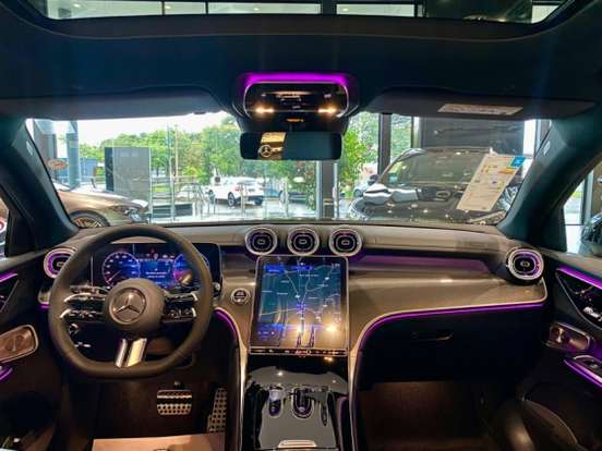 MERCEDES-BENZ-GLC 300-2026