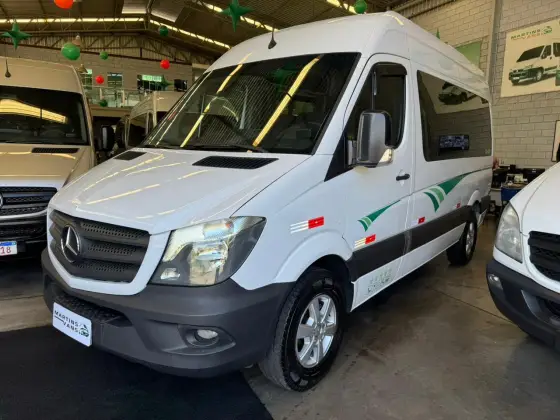 MERCEDES-BENZ SPRINTER 2.2 415 CDI VAN 16 LUGARES TETO ALTO 16V BI-TURBO DIESEL MANUAL