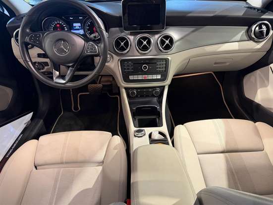 MERCEDES-BENZ-GLA 200-1.6 CGI FLEX ADVANCE 7G-DCT MERCEDES-BENZ-GLA 200-2019