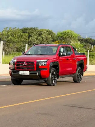MITSUBISHI TRITON 2.4 BITURBO DIESEL CD KATANA 4X4 AUTOMÁTICO