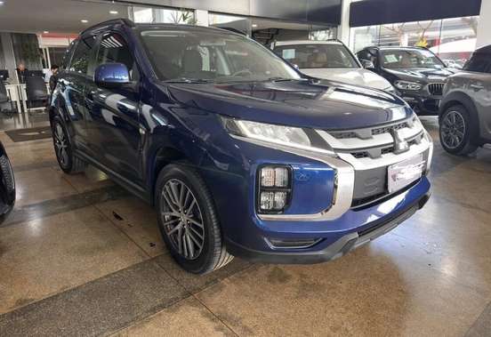 MITSUBISHI-OUTLANDER-2020
