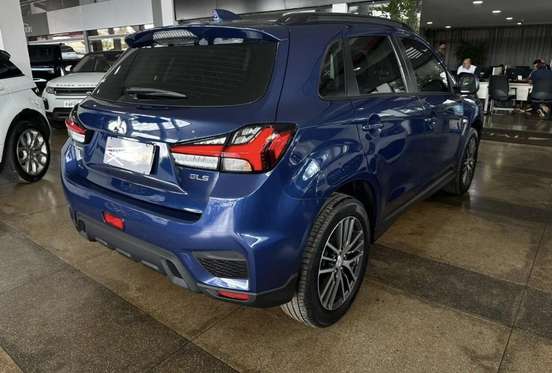 MITSUBISHI-OUTLANDER-2.0 MIVEC GASOLINA HPE AUTOMÁTICO MITSUBISHI-OUTLANDER-2020