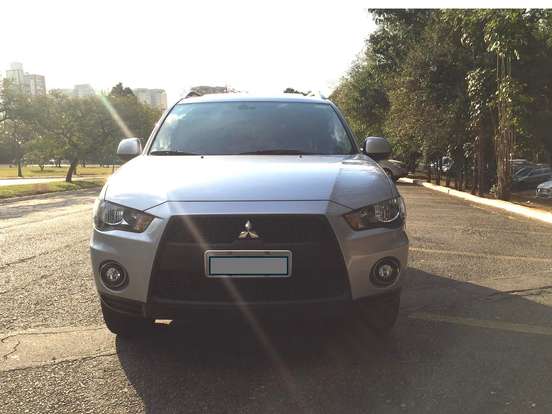 MITSUBISHI-OUTLANDER-3.0 GT 4X4 V6 24V GASOLINA 4P AUTOMÁTICO MITSUBISHI-OUTLANDER-2010