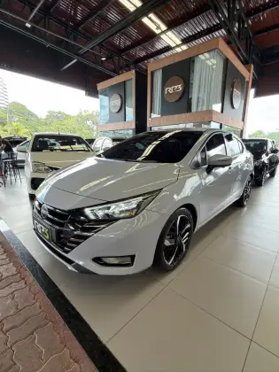 NISSAN VERSA 1.6 16V FLEX EXCLUSIVE XTRONIC