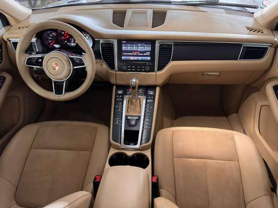 PORSCHE-MACAN-2.0 16V GASOLINA 4P AUTOMÁTICO PORSCHE-MACAN-2016