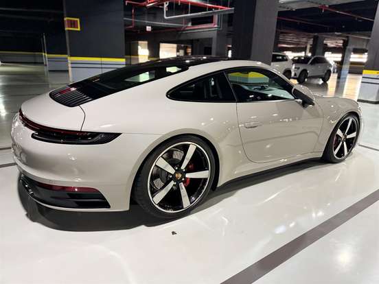 PORSCHE-911-2020