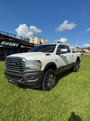 RAM 3500 6.7 I6 TURBO DIESEL LIMITED LONGHORN CD 4X4 AUTOMÁTICO RAM 3500 6.7 I6 TURBO DIESEL LIMITED LONGHORN CD 4X4 AUTOMÁTICO