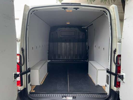 RENAULT-MASTER-2.3 DCI DIESEL FURGÃO L1H1 3P MANUAL RENAULT-MASTER-2018