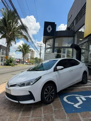 TOYOTA COROLLA 1.8 GLI 16V FLEX 4P AUTOMÁTICO