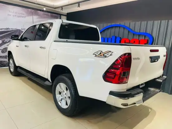 TOYOTA-HILUX-2.8 NARROW 4X4 CD 16V DIESEL 4P MANUAL TOYOTA-HILUX-2020