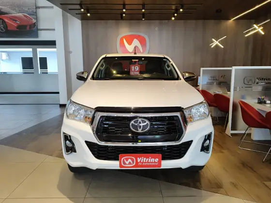 TOYOTA HILUX 2.8 SRV 4X4 CD 16V DIESEL 4P AUTOMÁTICO