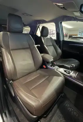 TOYOTA-HILUX SW4-2016
