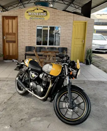 TRIUMPH STREET CUP 