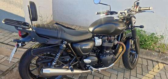 TRIUMPH-STREET TWIN-2018
