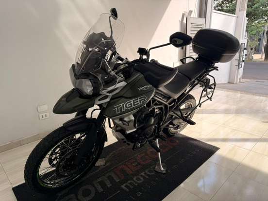 TRIUMPH-TIGER 800 XCA-2018