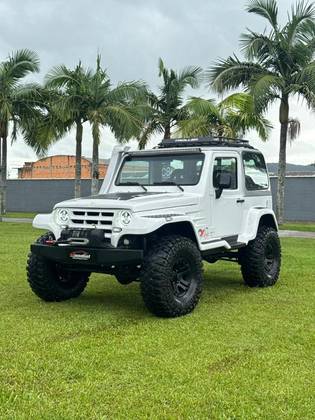TROLLER T4 3.0 TETO RÍGIDO 16V TURBO ELETRONIC DIESEL 2P MANUAL