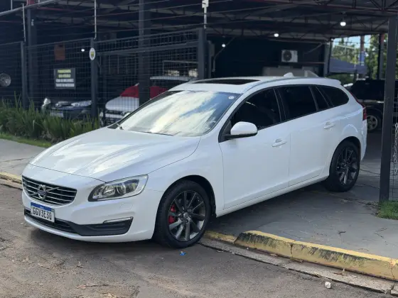 VOLVO V60 2.0 T5 KINETIC TURBO GASOLINA 4P AUTOMÁTICO