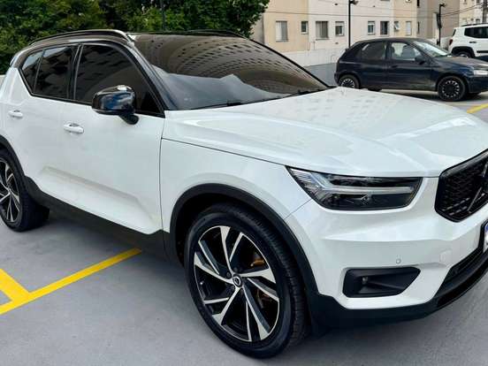 VOLVO-XC40-2.0 T5 GASOLINA R-DESIGN AWD GEARTRONIC VOLVO-XC40-2018