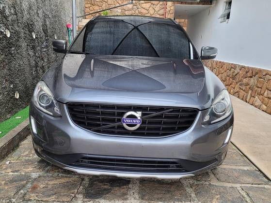 /en/city-lambari/cate-car-used-car/volvo-xc60-2017-2-4-d5-momentum-diesel-awd-4p-automatico-48422435450652672/-2