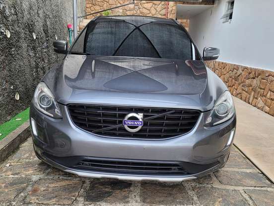VOLVO-XC60-2.4 D5 MOMENTUM DIESEL AWD 4P AUTOMÁTICO VOLVO-XC60-2017