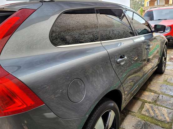 VOLVO-XC60-2.4 D5 MOMENTUM DIESEL AWD 4P AUTOMÁTICO VOLVO-XC60-2017