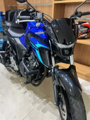 YAMAHA FZ25 FAZER ABS 