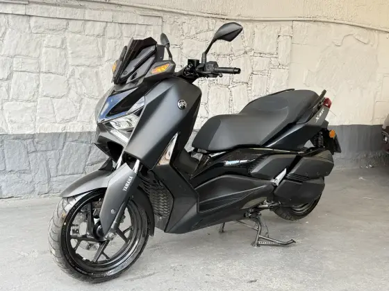 YAMAHA XMAX 250 CONNECTED ABS 