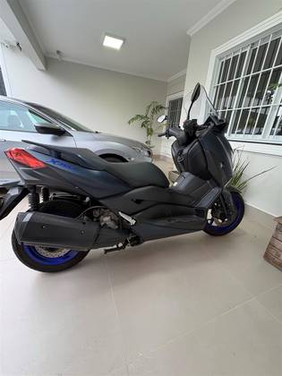 YAMAHA XMAX ABS 