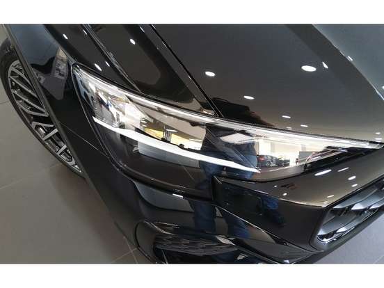 AUDI-Q8-3.0 TFSI GASOLINA PERFORMANCE BLACK QUATTRO TIPTRONIC AUDI-Q8-2025