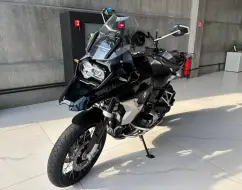 BMW R 1250 GS TRIPLE BLACK BMW R 1250 GS TRIPLE BLACK