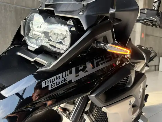 BMW-R 1250 GS TRIPLE BLACK BMW-R 1250 GS TRIPLE BLACK-2022