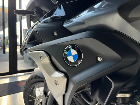 BMW-R 1250 GS TRIPLE BLACK BMW-R 1250 GS TRIPLE BLACK-2022