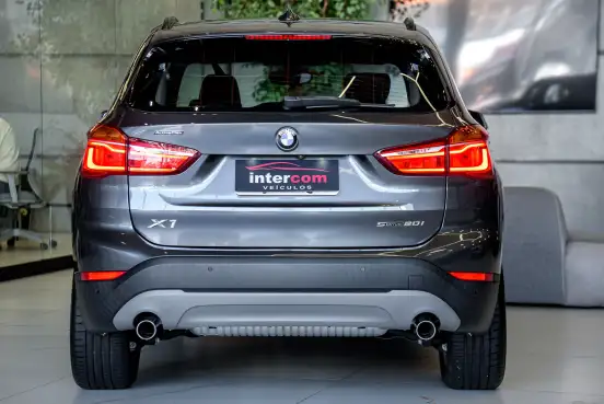 BMW-X1-2.0 16V TURBO ACTIVEFLEX SDRIVE20I 4P AUTOMÁTICO BMW-X1-2018