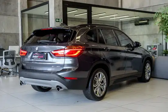 BMW-X1-2.0 16V TURBO ACTIVEFLEX SDRIVE20I 4P AUTOMÁTICO BMW-X1-2018