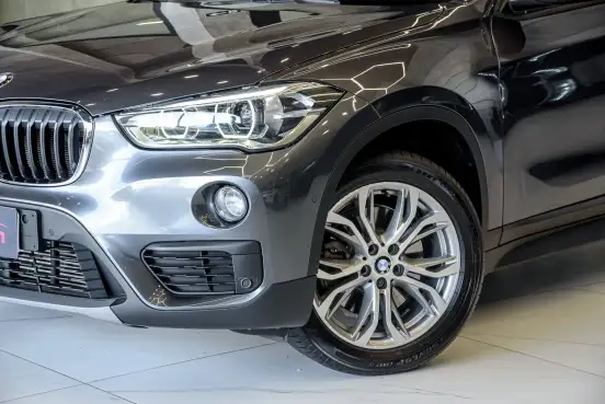 BMW-X1-2.0 16V TURBO ACTIVEFLEX SDRIVE20I 4P AUTOMÁTICO BMW-X1-2018