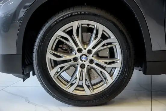 BMW-X1-2.0 16V TURBO ACTIVEFLEX SDRIVE20I 4P AUTOMÁTICO BMW-X1-2018