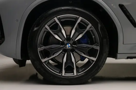 /en/city/cate-car-used-car/bmw-x4-2024-2-0-16v-gasoline-xdrive30i-m-sport-steptronic-41528128155223040/-9