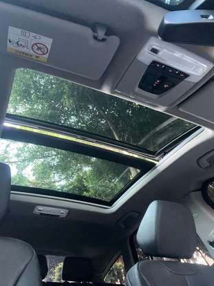BMW-320i-2015