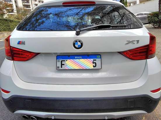BMW-X1-2.0 16V TURBO ACTIVEFLEX SDRIVE20I 4P AUTOMÁTICO BMW-X1-2015