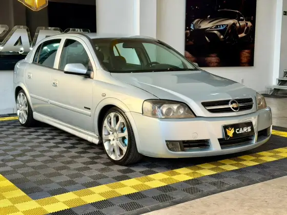 CHEVROLET ASTRA 2.0 MPFI ADVANTAGE 8V FLEX 4P MANUAL CHEVROLET ASTRA 2.0 MPFI ADVANTAGE 8V FLEX 4P MANUAL