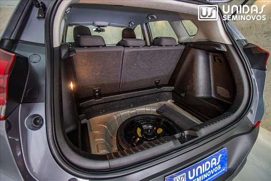 CHEVROLET-TRACKER-2021