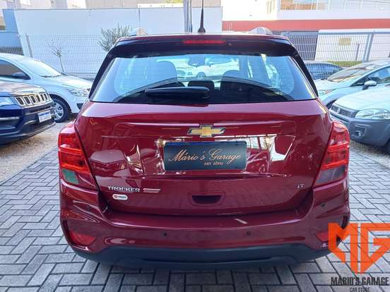 CHEVROLET-TRACKER-2019