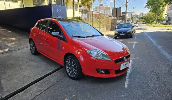 FIAT BRAVO 1.8 SPORTING 16V FLEX 4P AUTOMATIZADO FIAT BRAVO 1.8 SPORTING 16V FLEX 4P AUTOMATIZADO