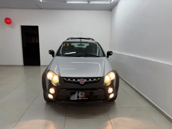 FIAT PALIO 1.8 MPI ADVENTURE WEEKEND 16V FLEX 4P MANUAL FIAT PALIO 1.8 MPI ADVENTURE WEEKEND 16V FLEX 4P MANUAL